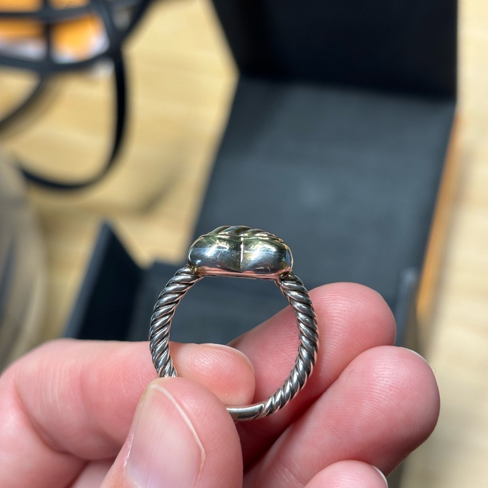 David Yurman Cable Heart Ring - Picture 8 of 9